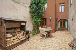 Charming 2-Bed House in Marseillan